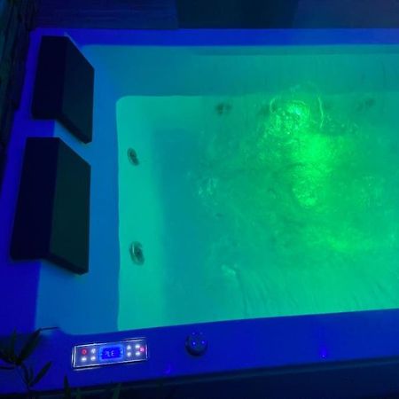 Lover Dose Spa Vierzon Bagian luar foto