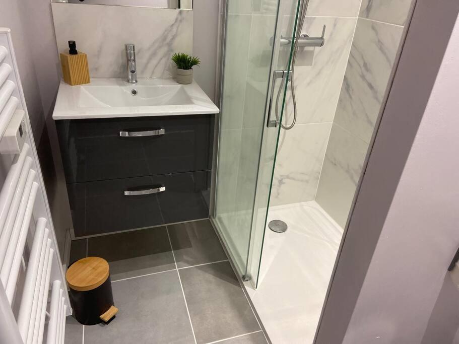 Lover Dose Spa Vierzon Bagian luar foto